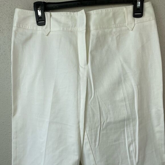 Briggs New York White Shorts Size 10 EUC - Picture 2 of 5